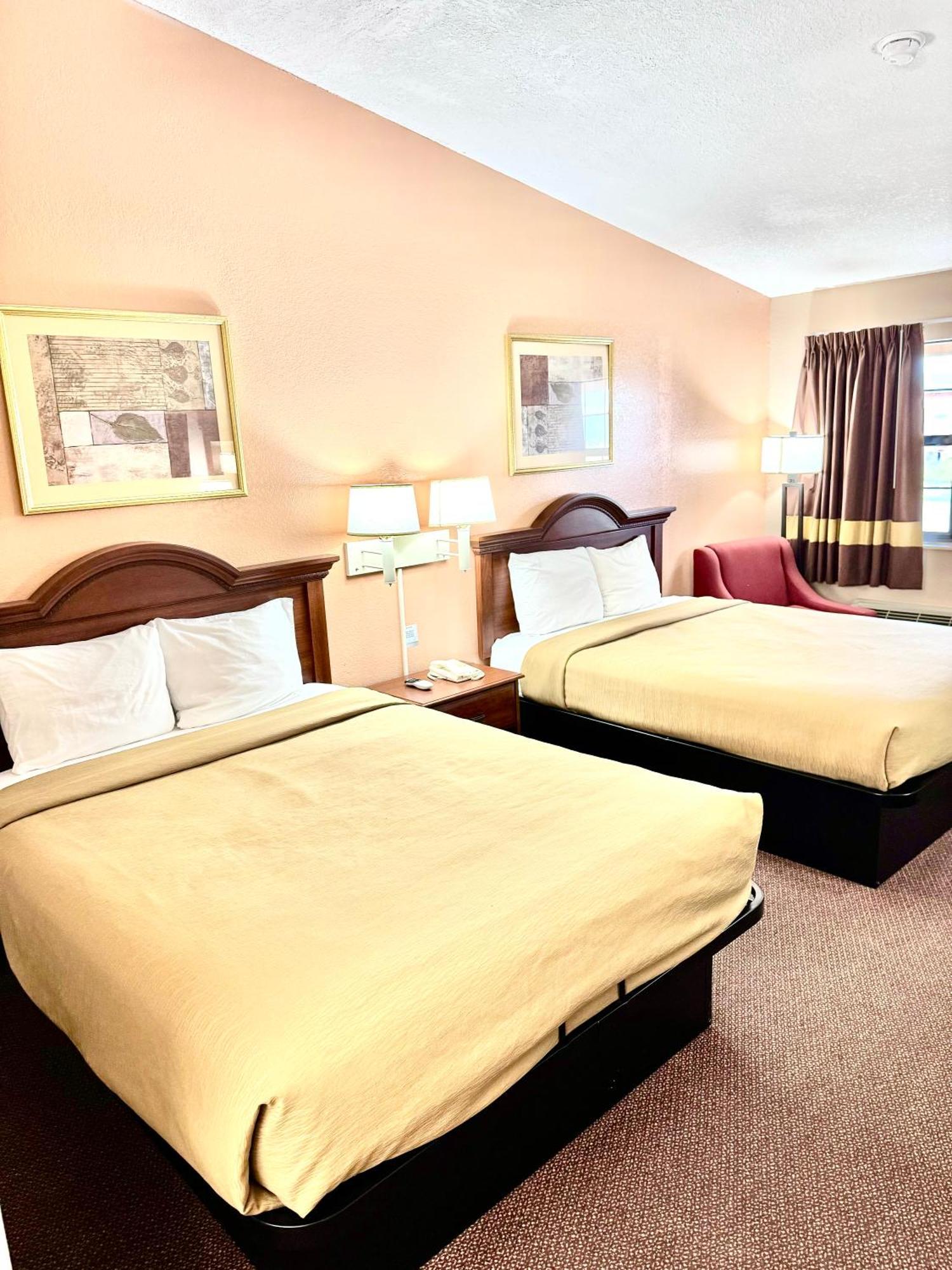 Owensville Inn المظهر الخارجي الصورة